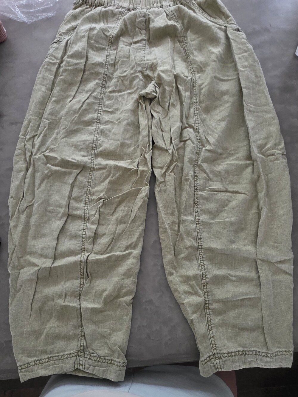 Free People High Road Solid Pull-On Barrel Pants New Without Tags - Picture 7 of 8
